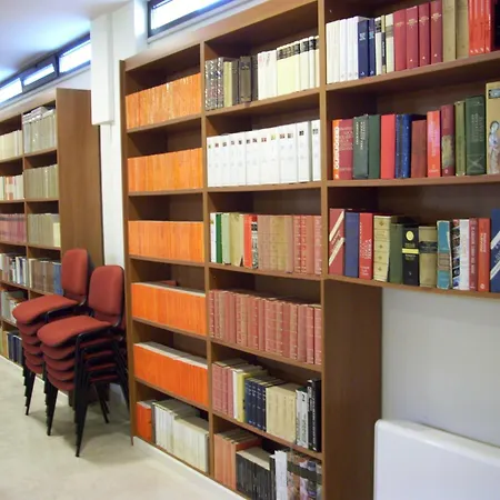 Casa Di Ospitalita Religiosa San Francesco D'assisi - Ba Ξενοδοχείο