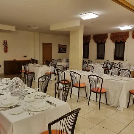 Casa Di Ospitalità Religiosa San Francesco D'assisi - Ba Hotel *